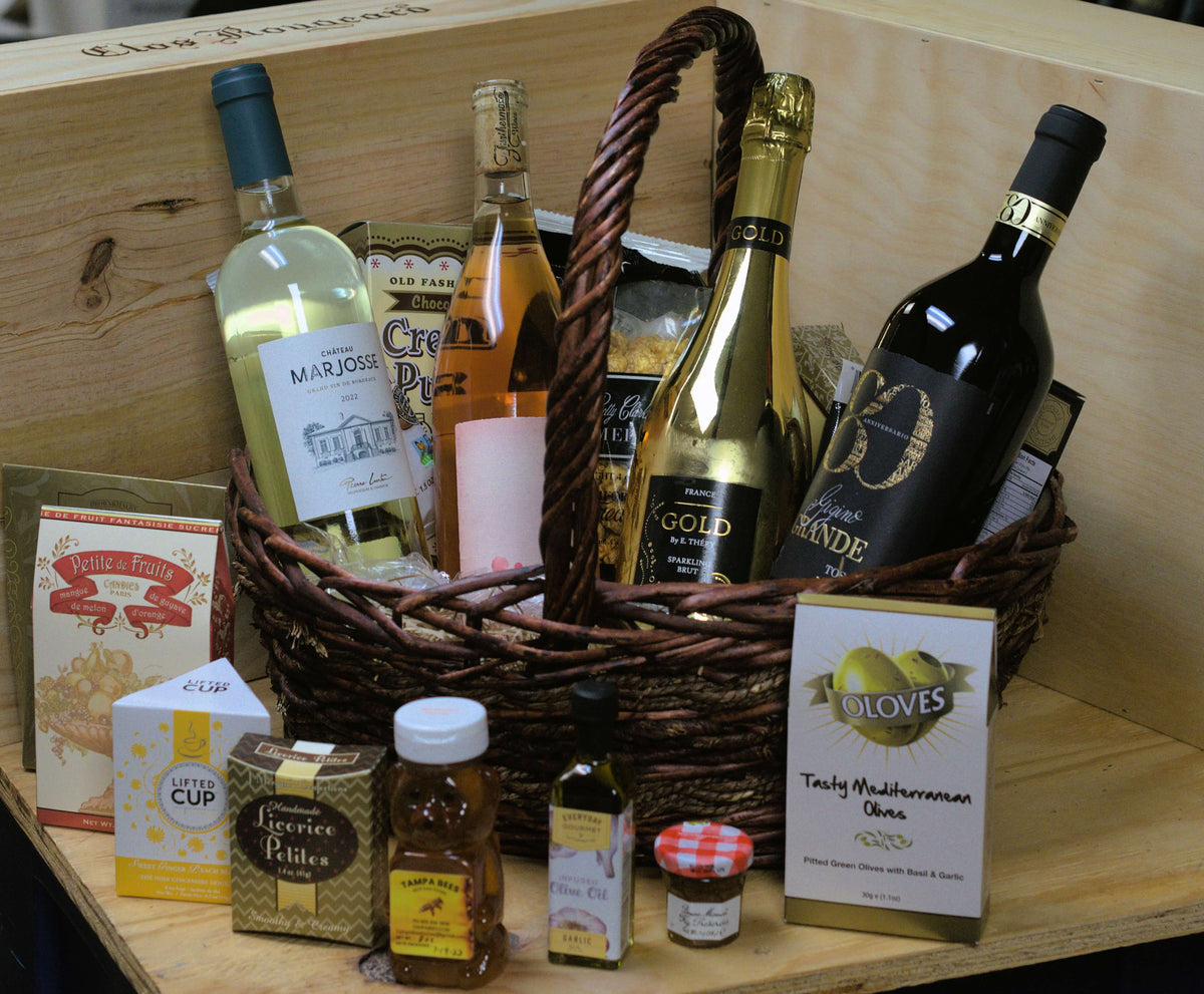 4-Bottle Wine Gift Basket – Gourmet Gift Box